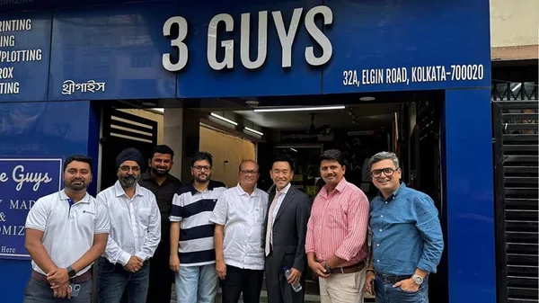 Fujifilm Revoria SC285S reshapes Kolkata’s 3 Guys print scene
