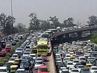 Now get traffic alerts in Delhi on your mobile